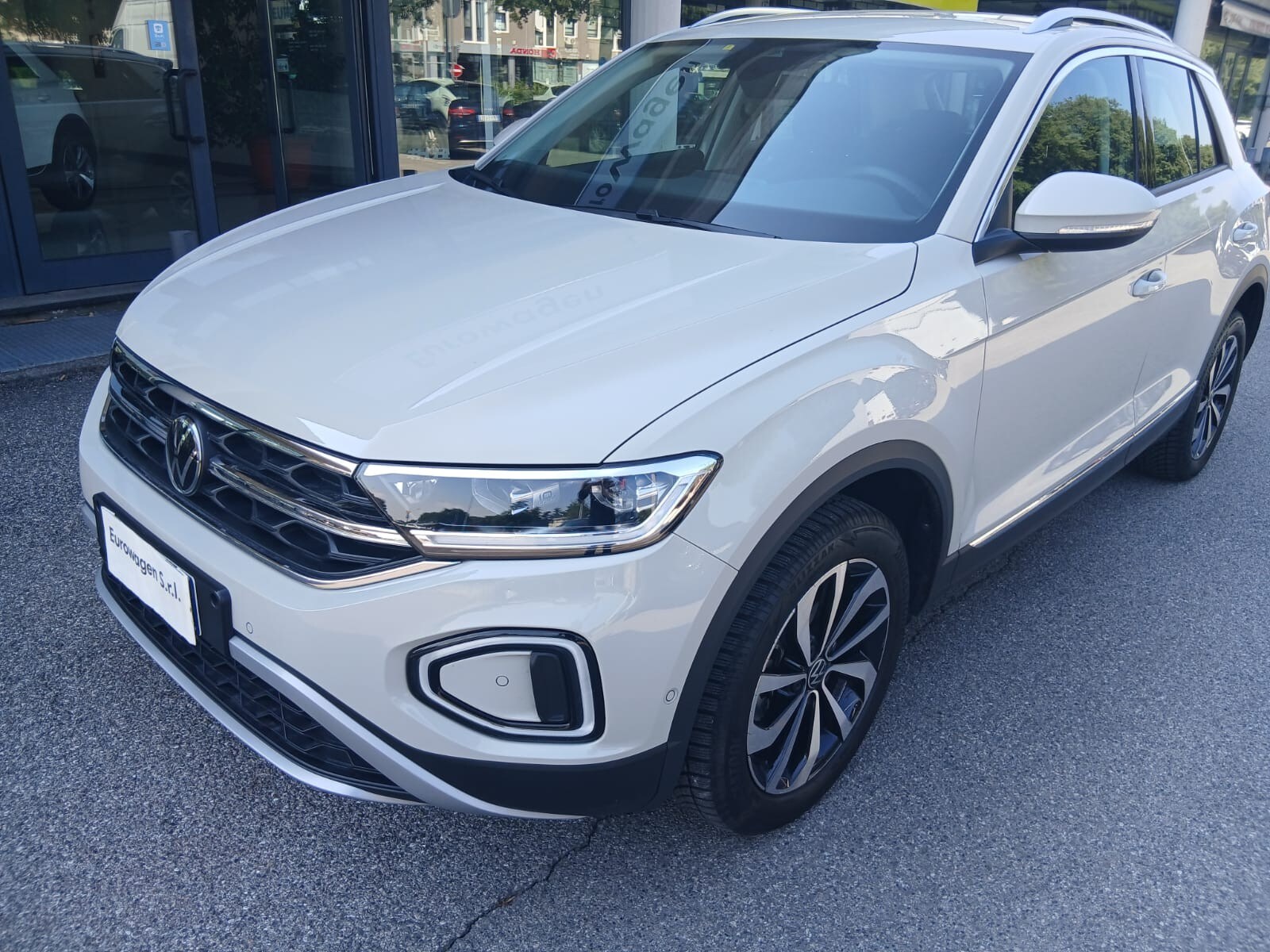 VOLKSWAGEN T-Roc 1 serie
