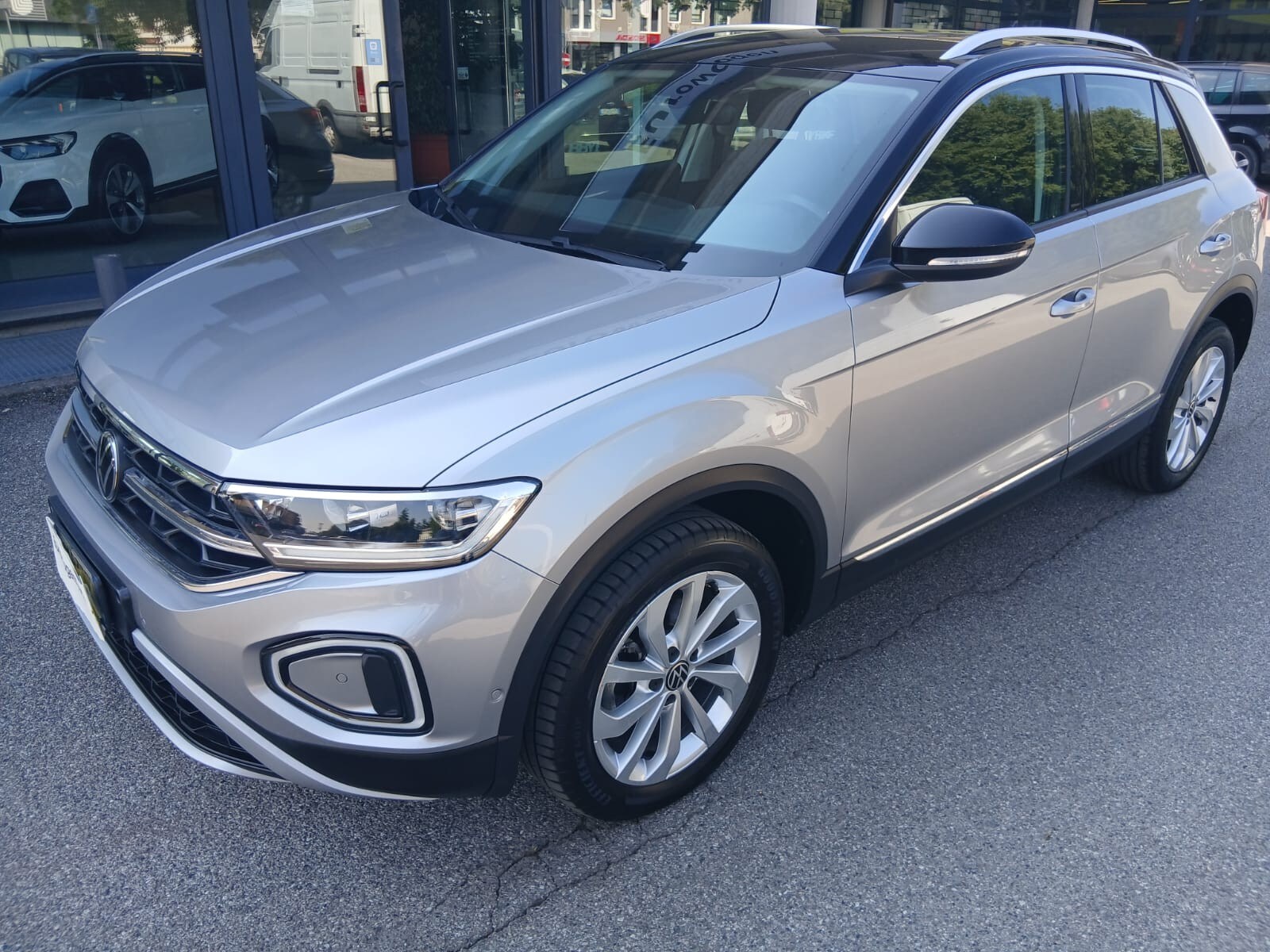 VOLKSWAGEN T-Roc 1 serie